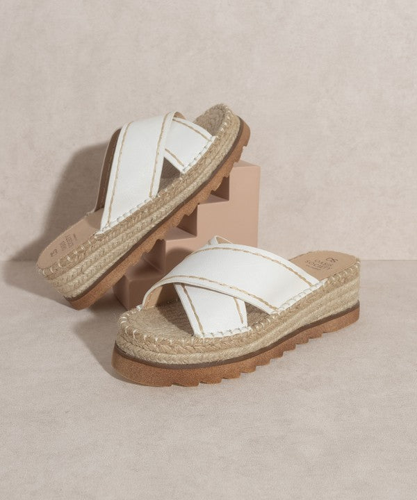 LUCIA-STRAPPY PLATFORM SANDALS