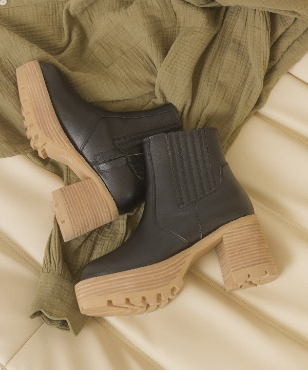 AUBREY-PLATFORM PANELED BOOTS
