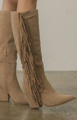 OUT WEST-KNEE-HIGH FRINGE BOOTS