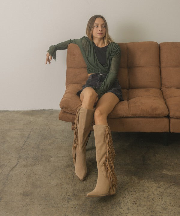 OUT WEST-KNEE-HIGH FRINGE BOOTS