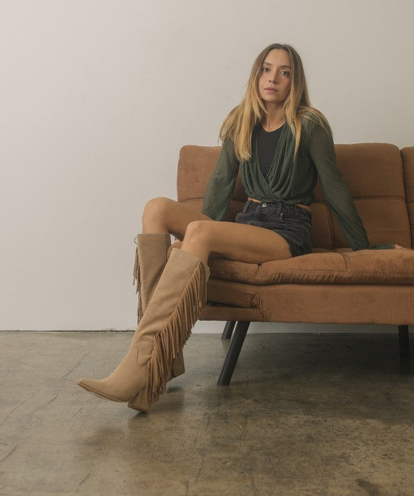 OUT WEST-KNEE-HIGH FRINGE BOOTS