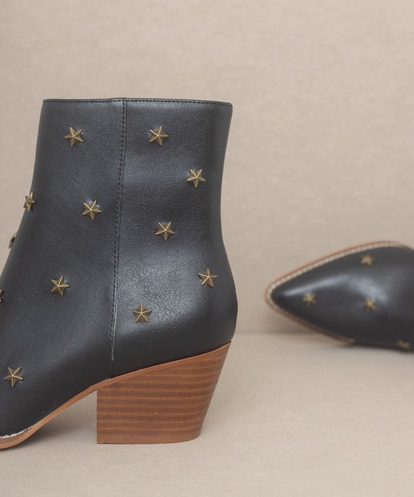 IVANNA-STAR STUDDED WESERN BOOTS