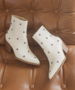 IVANNA-STAR STUDDED WESERN BOOTS