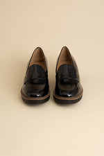 SMART LOAFERS