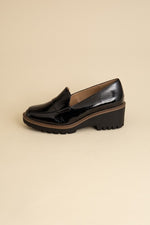 SMART LOAFERS