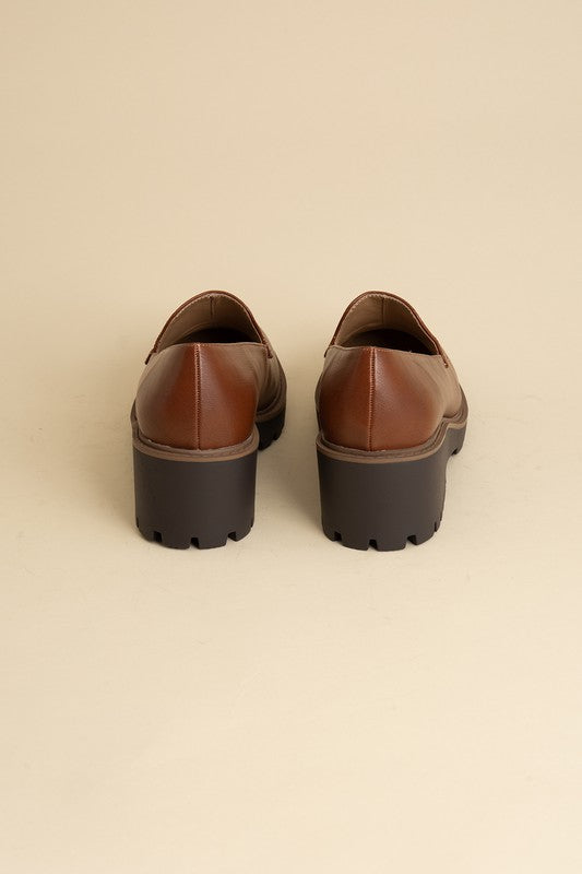 SMART LOAFERS