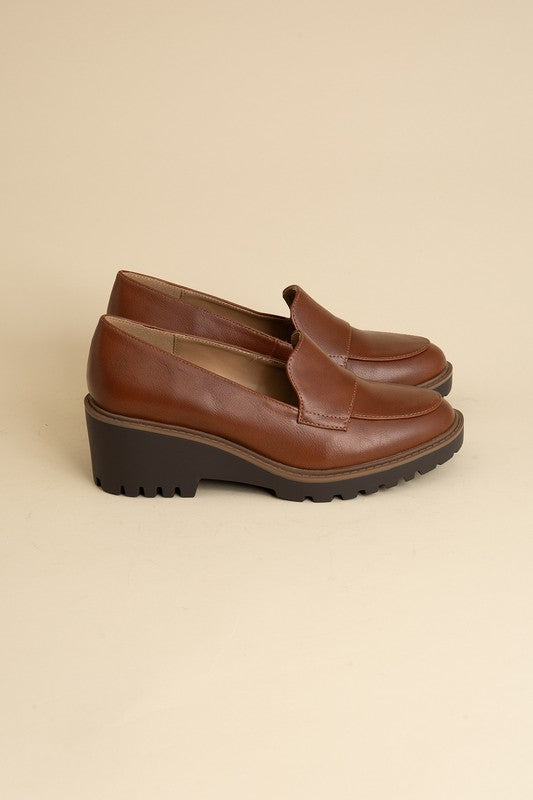 SMART LOAFERS