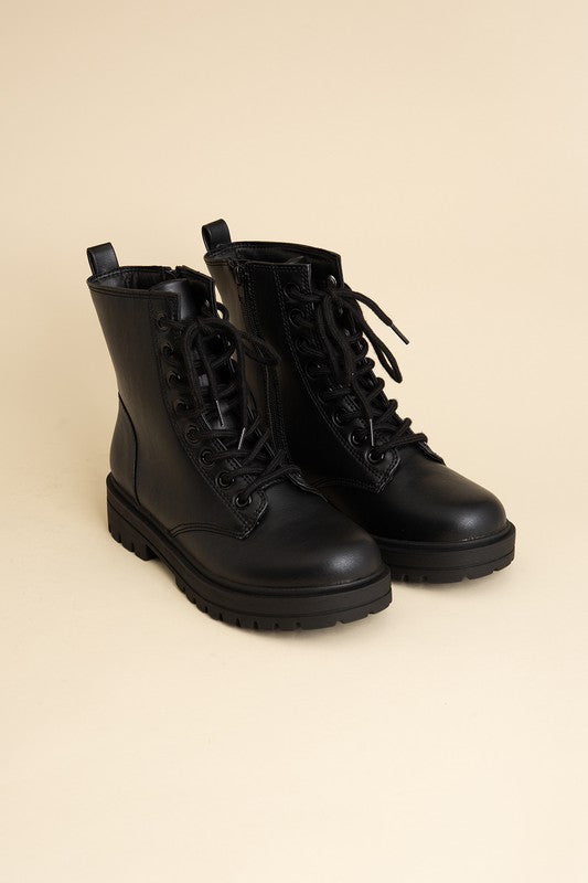 EPSOM LACE UP BOOTS